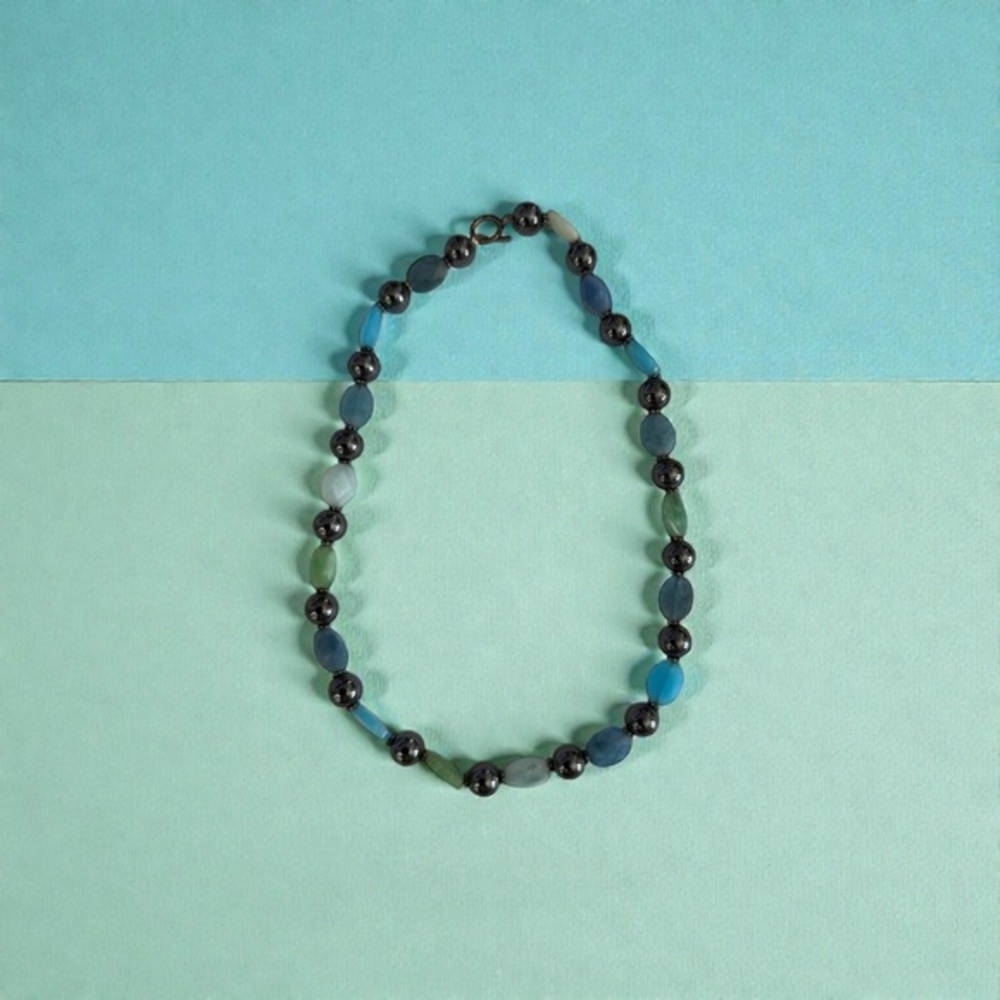 🫶🏻 Blue, Green and Gun Metal Beaded Necklace